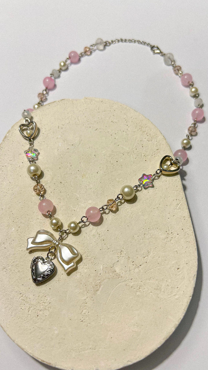 THE COQUETTE NECKLACE