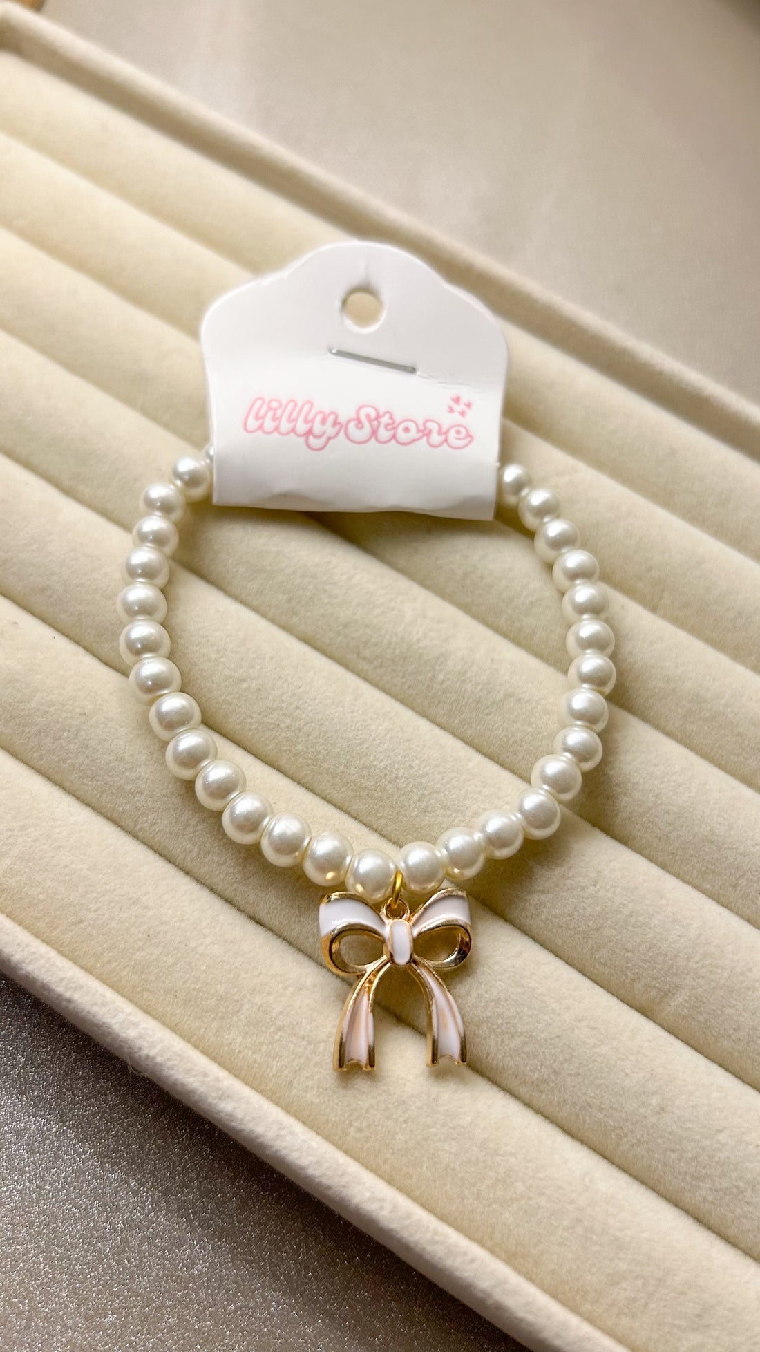 GIRLYCORE PEARLS BRACELET