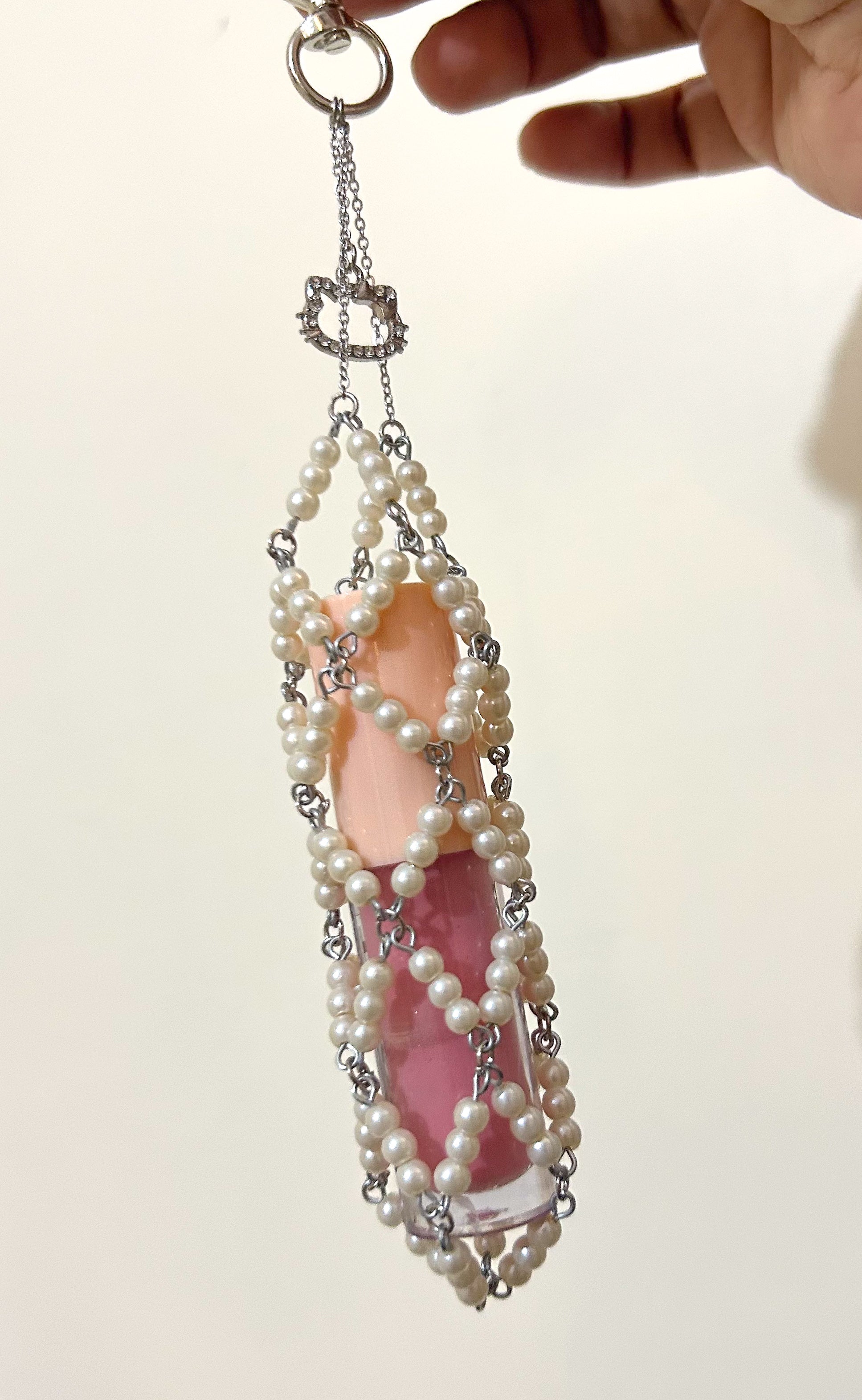 ✨ Pearl Lip Gloss Holder Keychain ✨