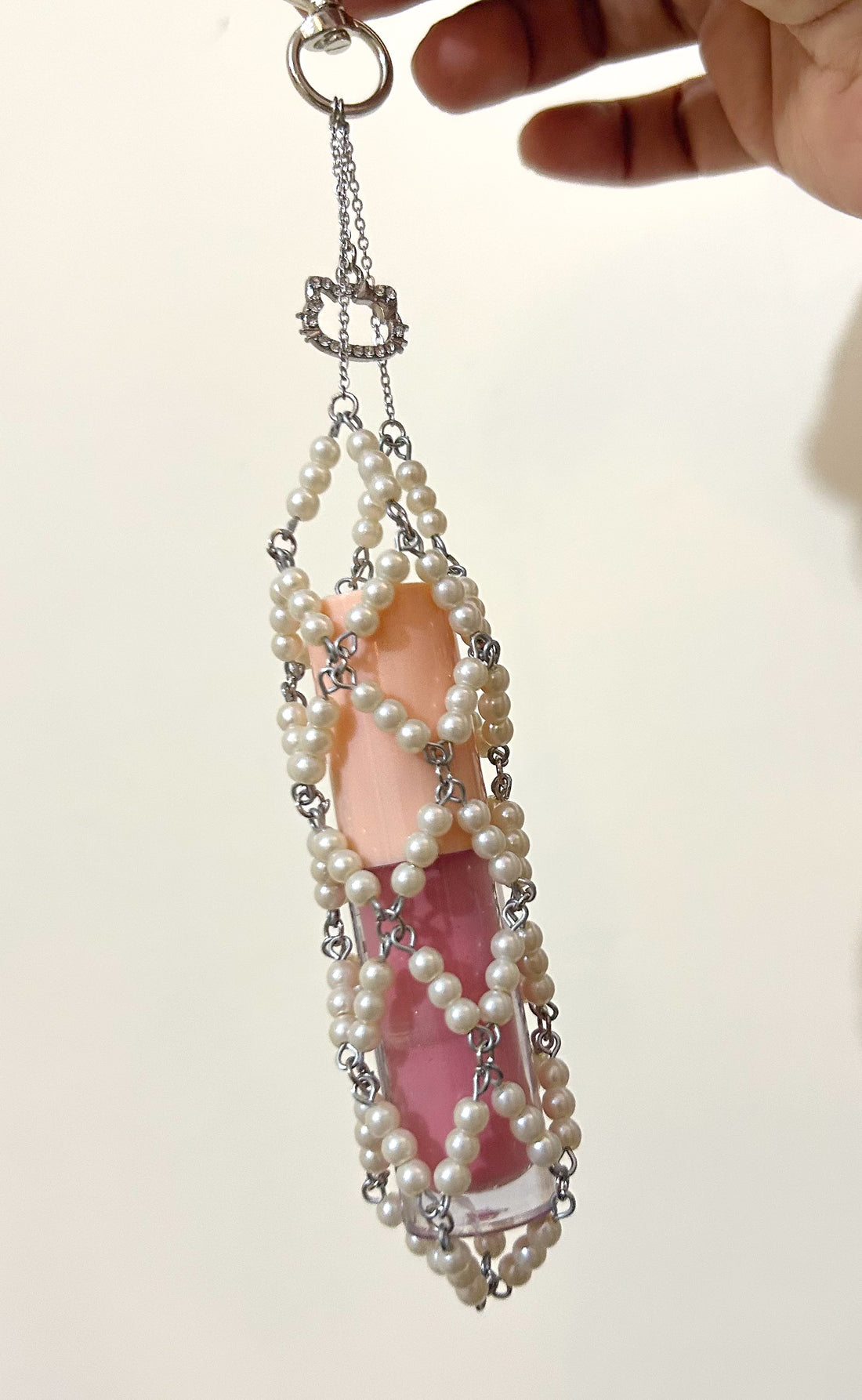 ✨ Pearl Lip Gloss Holder Keychain ✨