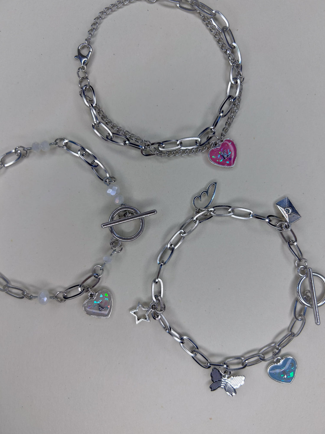 INITIAL PENDANT BRACELETS